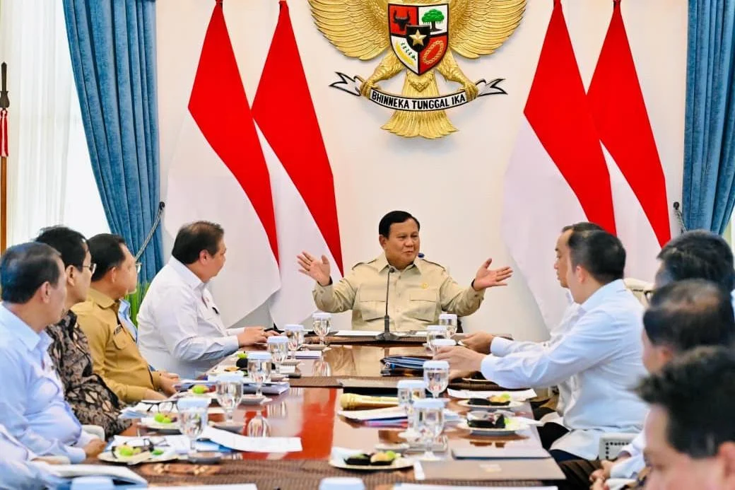 Prabowo Dorong Seluruh Warga Punya Rekening, BRI dan BSI Siapkan Layanan